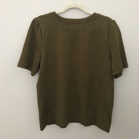 Ann Taylor Loft Top - Picture 2 of 7